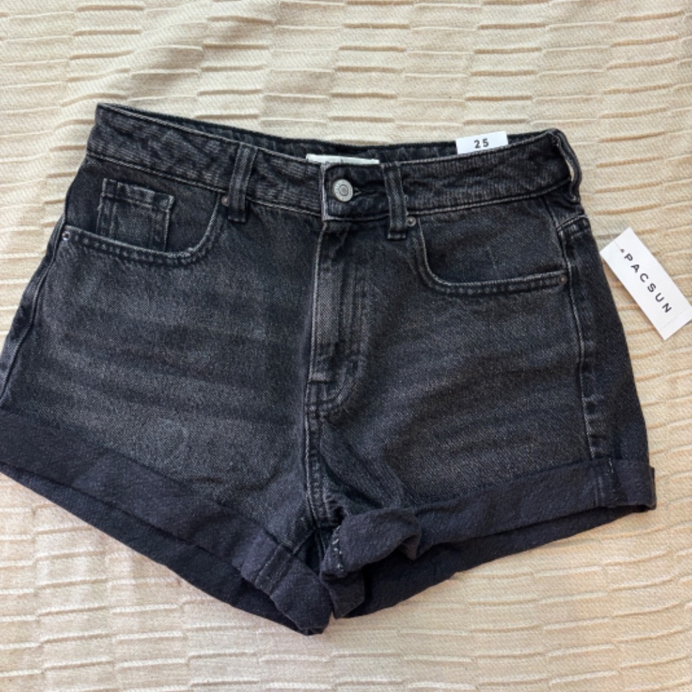 PacSun Black Shorts